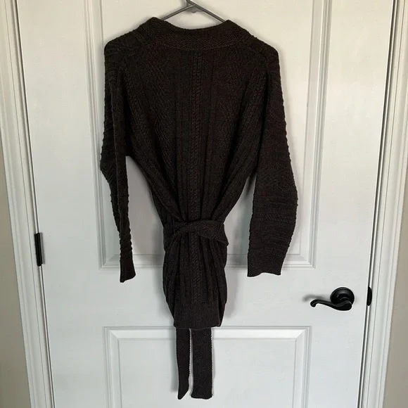 NWT Vici Exclusive x Fate Charcoal Cardigan. - Picture 5 of 16